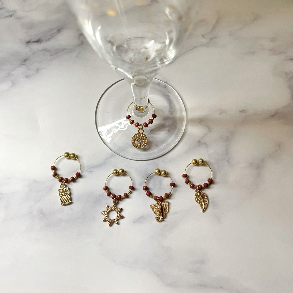2/$10 ❤️❤️Burgundy & gold wine charms